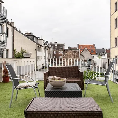 Altstadt With Privade Terrasa * Dusseldorf